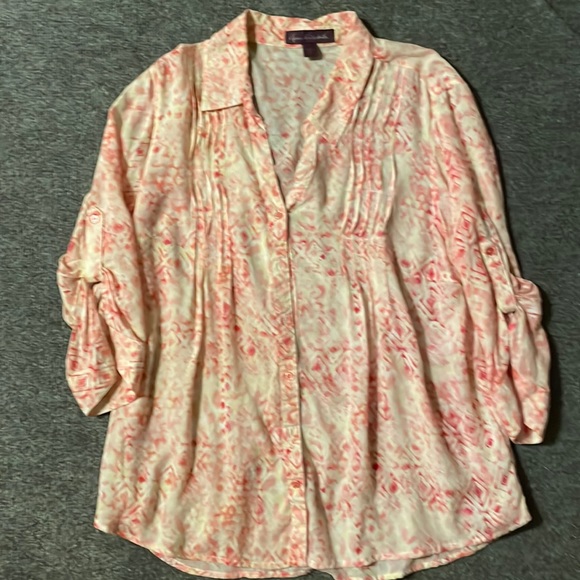 Gloria Vanderbilt Women’s L Button Down Pleated Pink Splash Blouse Tie Sleeve - Picture 1 of 12